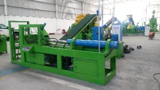 top Waste Tire Recycling Line
